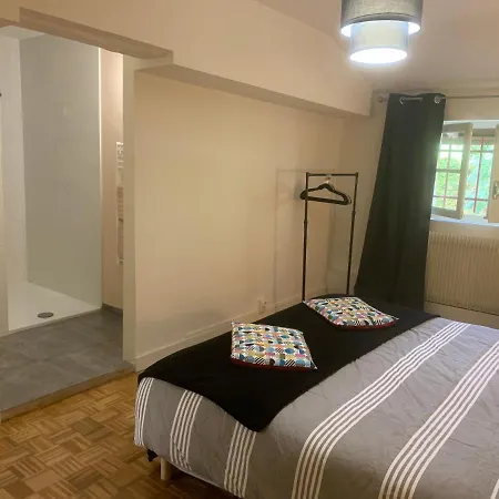 Vakantiehuis La Dependance De Bazin *