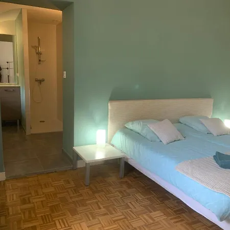 Holiday home La Dependance De Bazin *
